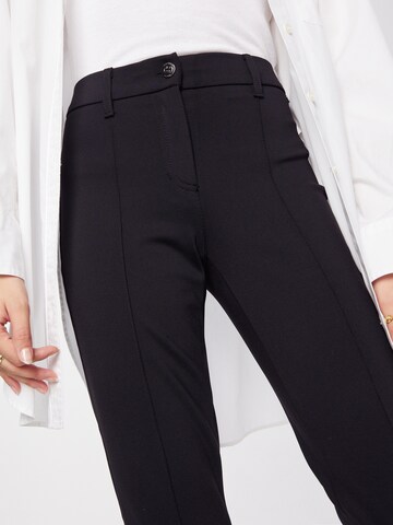 GERRY WEBER Slimfit Broek in Zwart