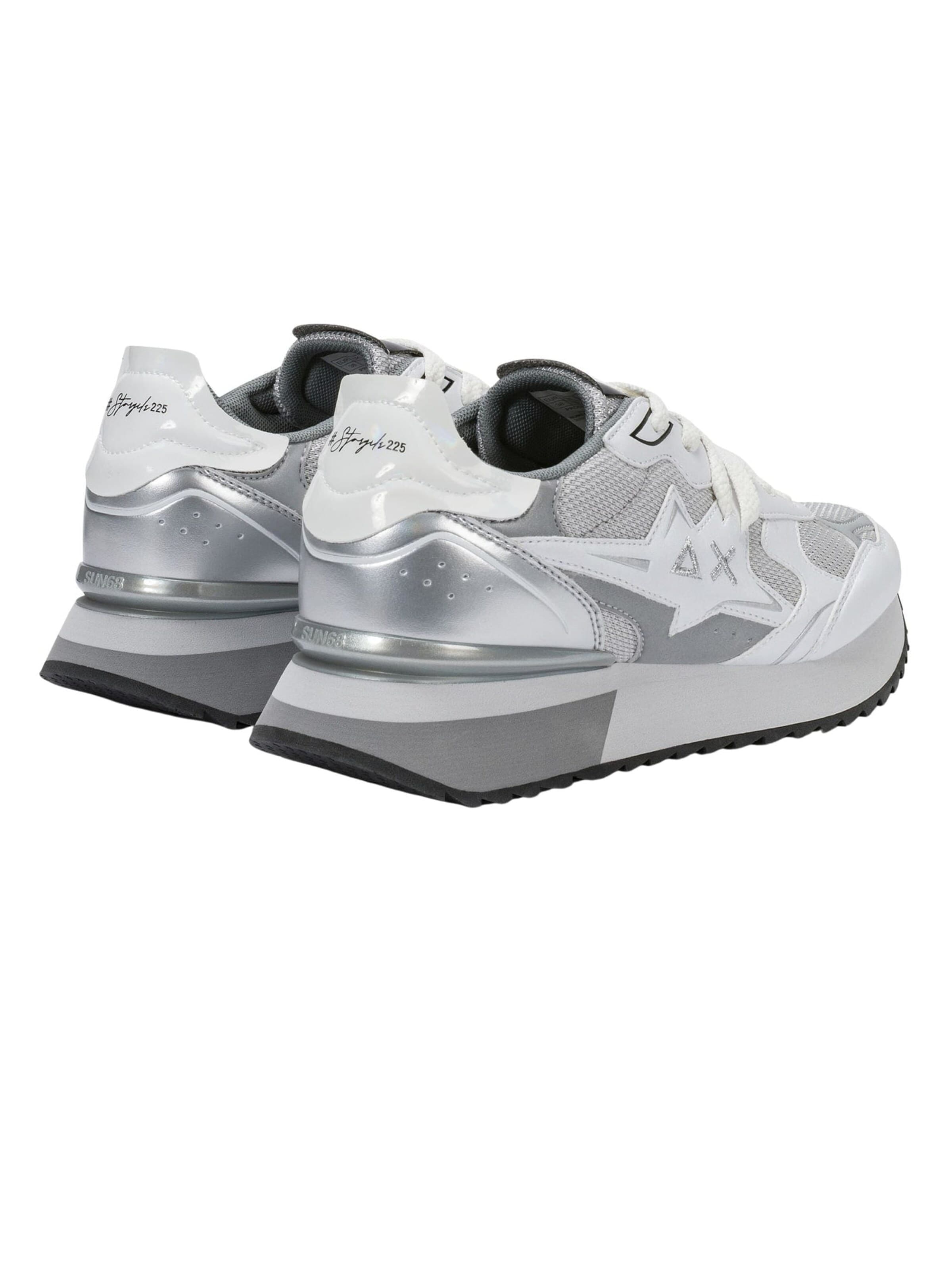 SUN68 Låg sneaker 'Stargirl Glow Sneakers in PU and Mesh' i vit