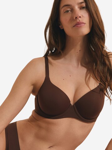 ETAM Classic Bra 'Pure Invisible' in Brown