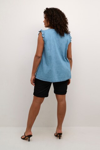 Camicia da donna 'Louisa' di KAFFE CURVE in blu