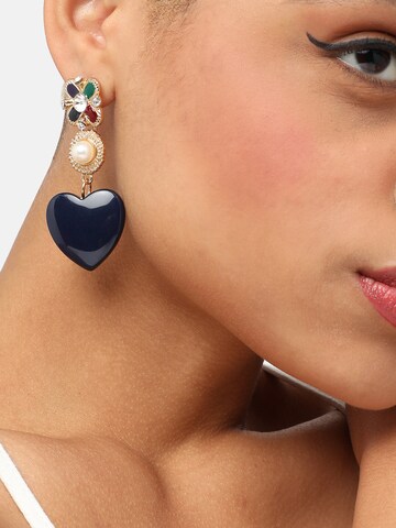 Boucles d'oreilles 'Aarnavi' SOHI en noir : devant