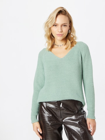 ABOUT YOU Sweater 'Emira' in Green: front