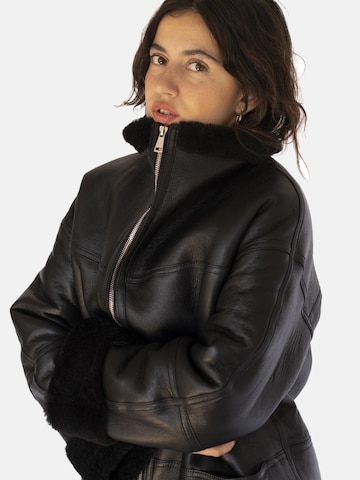 Just things we like Winter jacket 'EIKO' in Black: front