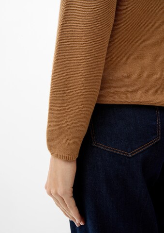 s.Oliver Sweater in Brown