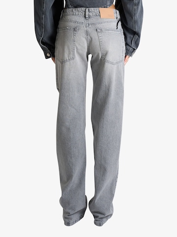 regular Jeans di ViCOLO in grigio