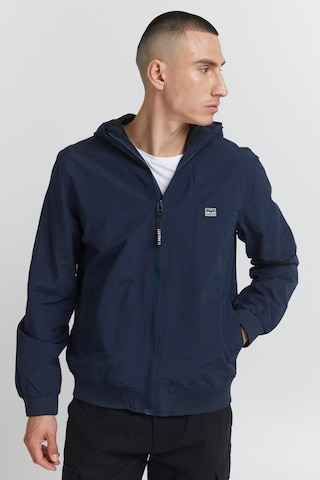 11 Project Between-Season Jacket 'Stelan' in Blue: front