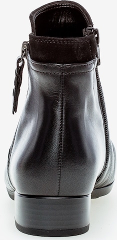 GABOR Ankle Boots in Schwarz