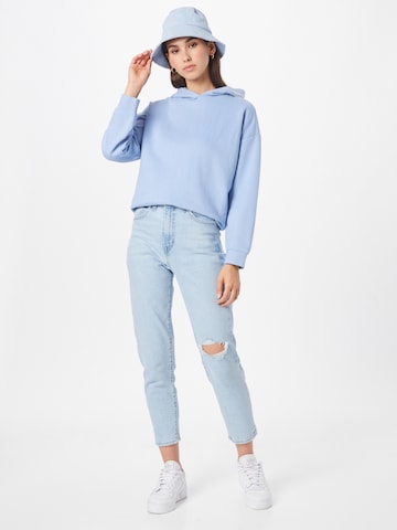 LEVI'S ® Tapered Jeans 'High Waisted Mom Jean' in Blau