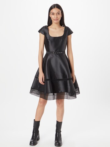 Robe de cocktail Coast en noir : devant