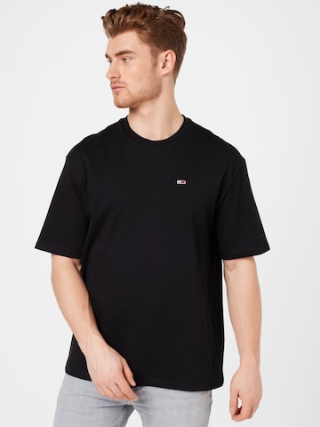 Tricou de la Tommy Jeans pe negru: față