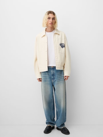 Bershka Přechodná bunda – béžová