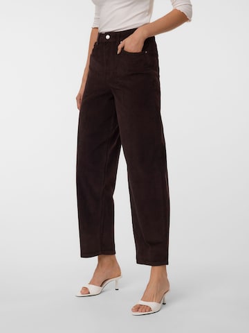 VERO MODA - Barrel Pantalón 'VMBillie' en marrón: frente