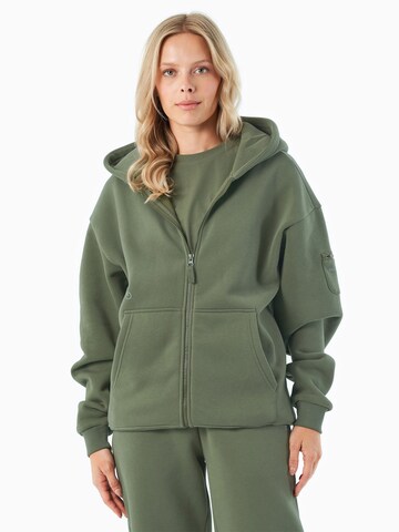 Organication Sweatjacke in Grün: Vorderseite