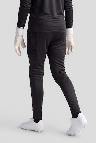 REUSCH Slimfit Sporthose 'Contest II' in Schwarz