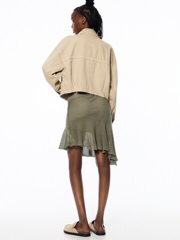 Geacă de primăvară-toamnă de la Pull&Bear pe bej