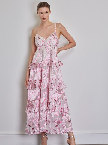 Robe 'Carla' Anse Victorin en rose