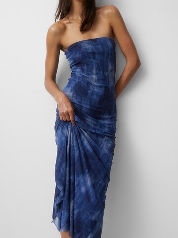 Pull&Bear Kleid in Blau: Vorderseite