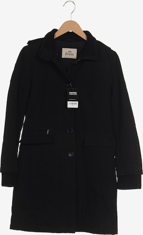 Herno Jacket & Coat in S in Black: front