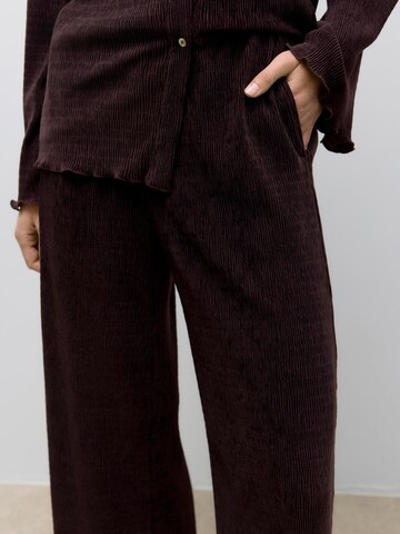 VERO MODA - Pierna ancha Pantalón 'AWUTA' en marrón