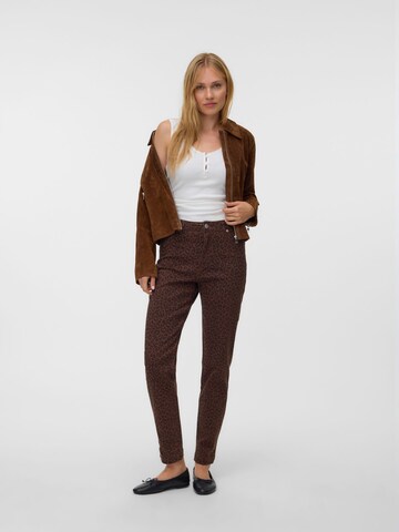 VERO MODA - Vaquero 'VMTessa' en marrón