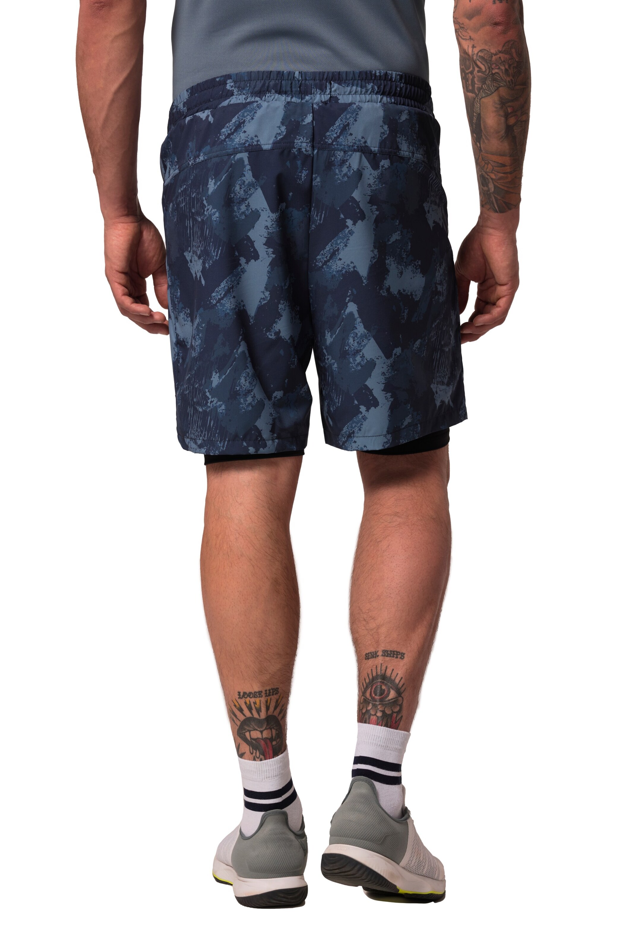 JAY-PI Regular Shorts in Blau