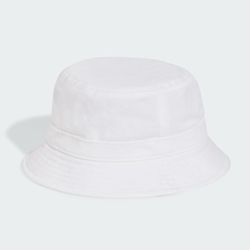 ADIDAS ORIGINALSŠešir 'Adicolor Trefoil' - bijela boja