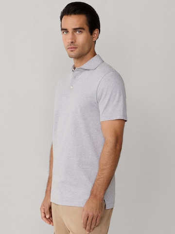 Maglietta 'PIMA' di Hackett London in grigio