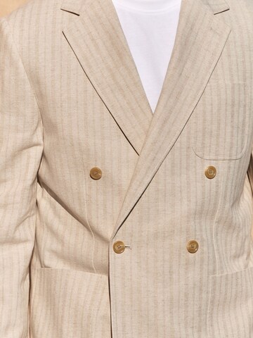 Fit confort Veste de costume Next en beige