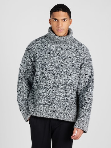 WEEKDAY Sweater 'Cypher' in Brown: front