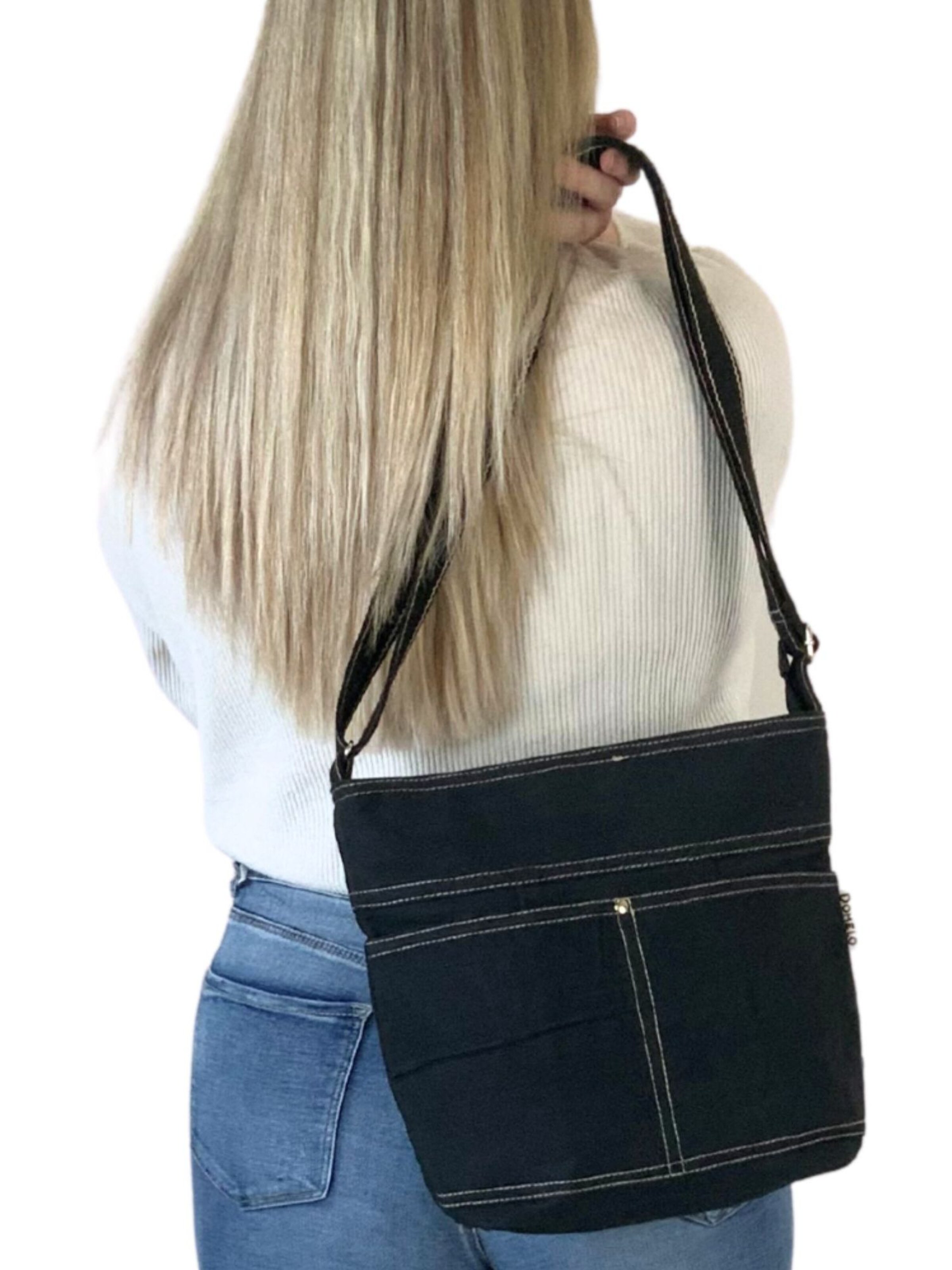 DOMELO Crossbody Bag 'Domelo' in Black