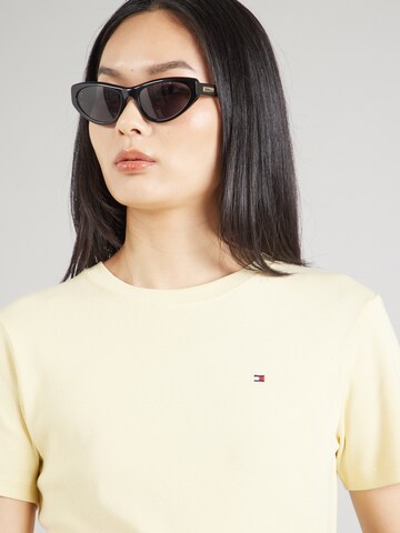 TOMMY HILFIGER Μπλουζάκι 'Cody' σε κίτρινο