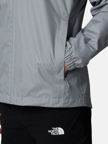 THE NORTH FACE Regular Fit Udendørsjakke 'Quest' i grå
