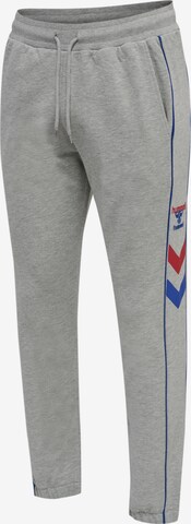 Effilé Pantalon de sport 'Durban' Hummel en gris