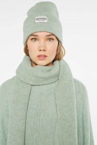 SENSES.THE LABEL Scarf in Green