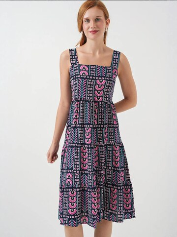 Bigdart Dress in Blue