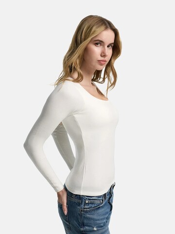 cfab (formerly creamy fabrics) Top 'Cotton Long Sleeve mit integriertem Wireless Bra'‌‌‌ in Weiß