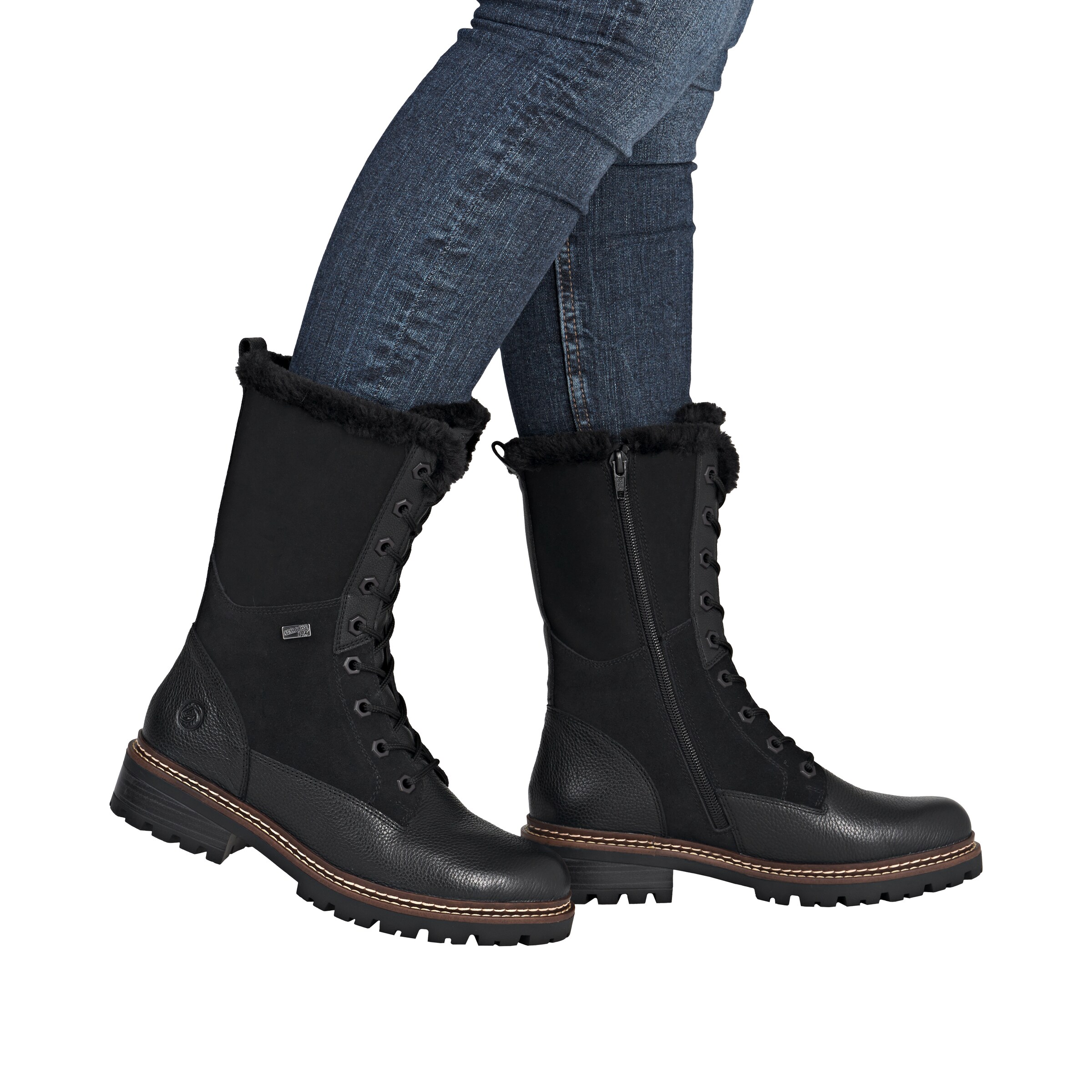 REMONTE Lace-Up Boots in Black