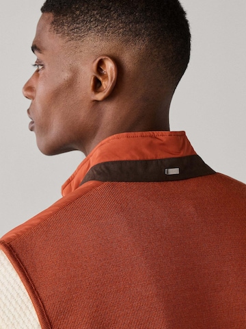 Hackett London Vest 'Windsor' in Orange