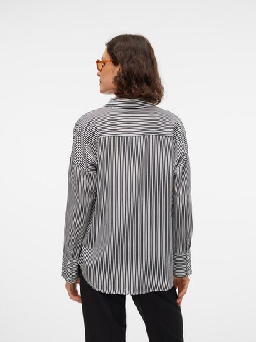 Camicia da donna 'VMBUMPY' di VERO MODA in bianco