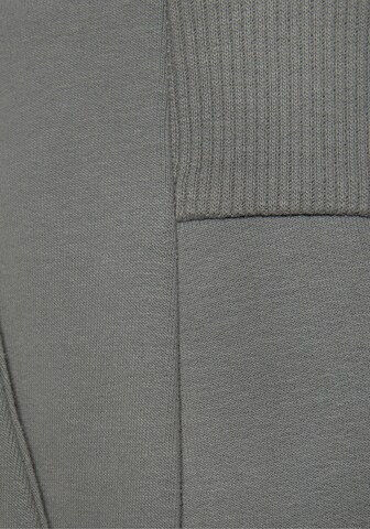 Elbsand Tapered Hose in Grün