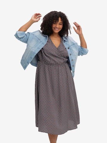 SHEEGO Summer dress in Grey