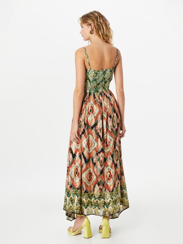 Warehouse - Vestido de verano en Mezcla de colores