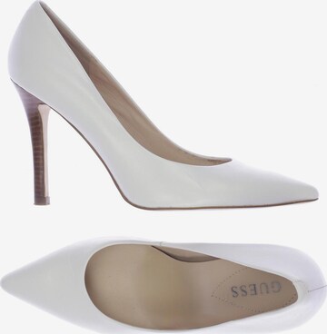 GUESS High Heels & Pumps in 39,5 in White: front
