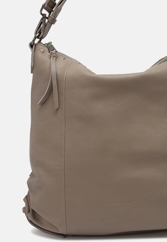 FREDsBRUDER Hobo Bag 'Indial' in Grau