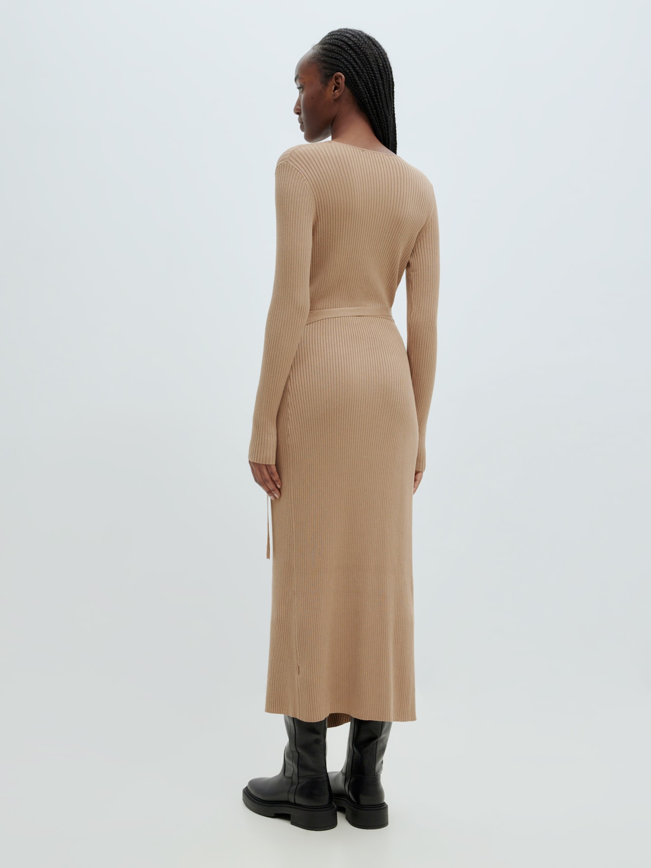 EDITED Strikkjole 'Mailien' lysebrun