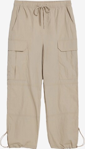 Effilé Pantalon cargo Bershka en beige : devant