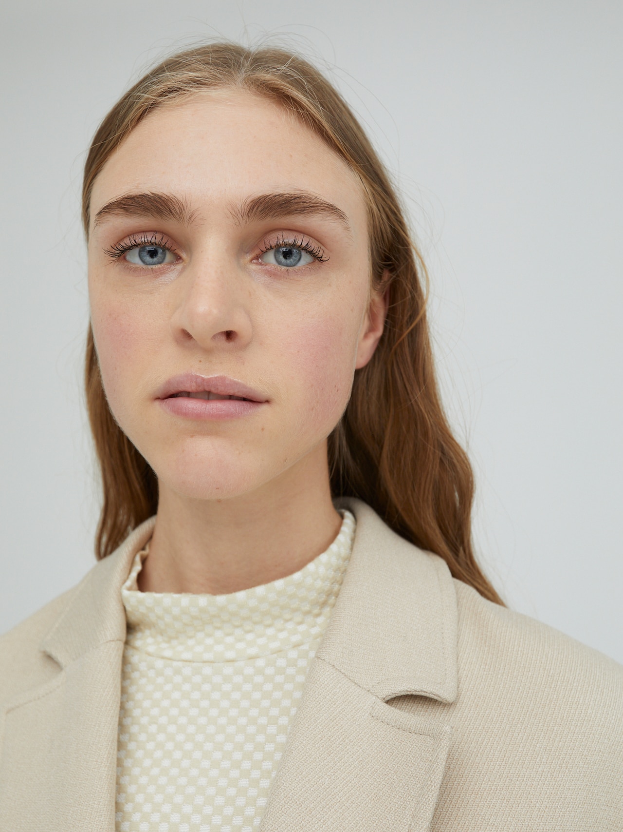 EDITED Blazers 'Roxanne' Beige