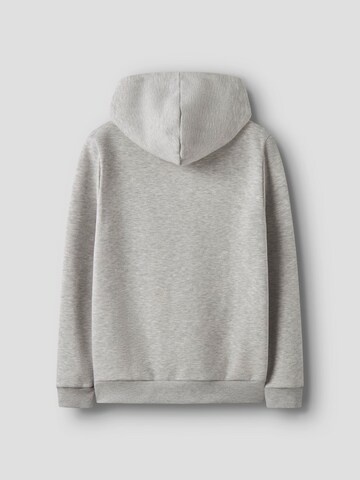 Sweat NAME IT en gris