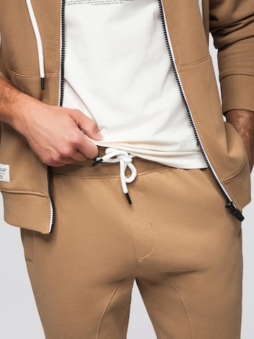 Survêtement Ombre en marron