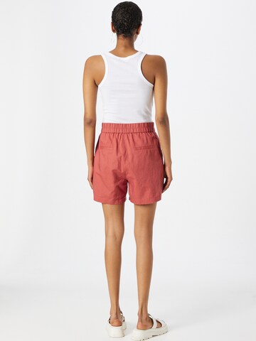 ESPRIT Regular Shorts in Rot